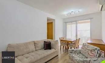 Imagem 2: Apartamento de 03 dormitórios com vaga no bairro Guarujá- Porto Alegre