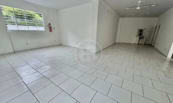 Imagem 2: Casa Comercial com 156m² em Esquina de Alta Visibilidade, para Alugar no bairro Bom Retiro