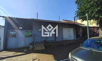 Imagem 2: Terreno com casa na Morada do Vale 1: espaço e potencial em Gravataí