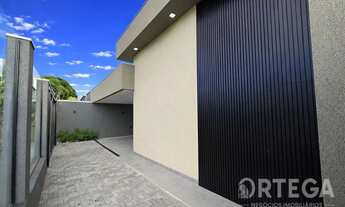 Imagem 3: Casa para venda com 3 suítes em Maringá - PR