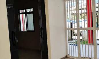 Imagem 4: Apartamento térreo, entrada independente, 2\4 3 vagas, varanda, Stella Maris