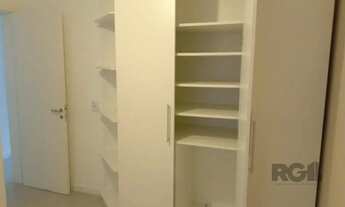 Imagem 5: Apartamento com TERRAÇO, localizado num dos mais sofisticados bairros de Porto Alegre, bai