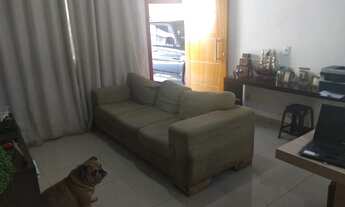 Imagem 3: Sobrado para venda possui 120 metros quadrados com 3 quartos em Jardim Novo Mundo - Goiâni