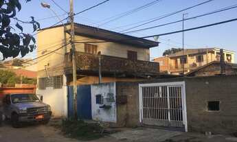 Imagem: Casa 2 andares 3 dormitorio com banheira