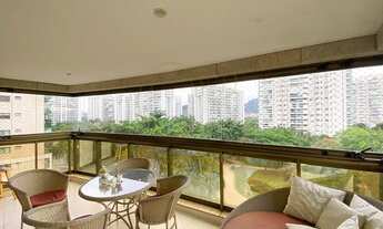 Imagem 5: Apartamento para venda possui 145 metros quadrados com 4 quartos