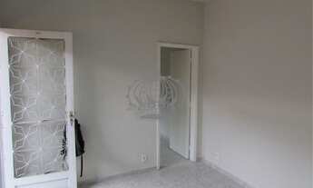 Imagem 2: Casa de vila com um quarto em Rocha Miranda