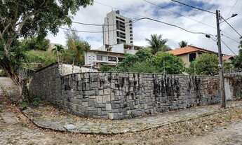 Imagem: CASA COM ÁREA VERDE NAS NAÇÕES