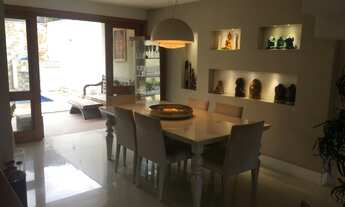 Imagem: Maravilhosa Casa com 3 suítes, finamente