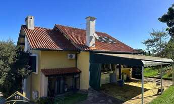 Imagem 3: Casa com três dormitórios sendo uma suíte. Bairro Pousada da Neve, Nova Petrópolis RS! Re