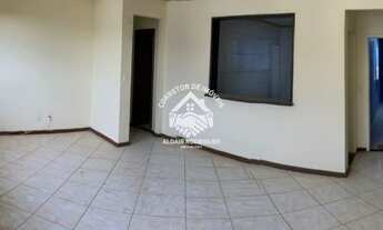 Imagem 3: Apartamento no Resid. Pequiás II - 3 Dormits