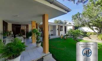 Imagem 4: Condomínio no Tabuleiro, 3/4, suíte, nascente, 2 vagas, DCE, 258m² de Terreno, próximo a T