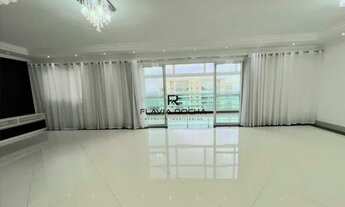 Imagem 7: Apartamento para aluguel possui 202 metros quadrados com 3 quartos