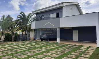 Imagem: Casa de condomínio com 4 quartos, 301m²