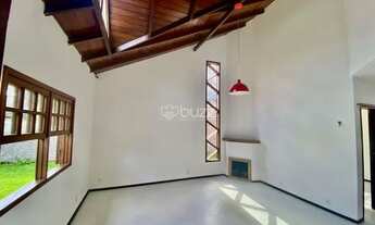 Imagem 4: Linda casa isolada em rua calma com trilha para praia ! Terreno de 340 m2 e 110m2 de const