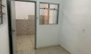 Imagem 7: Aluga-se casa na rua principal do Bairro de Lourdes