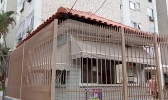 Imagem 4: Apartamento para aluguel possui 50 metros quadrados com 2 quartos em Porto Novo - São Gonç