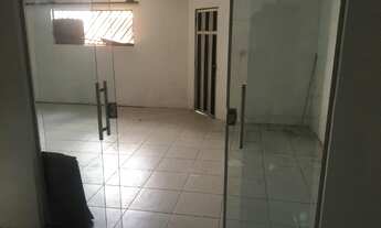 Imagem 6: Alugo excelente casa no Maiobão