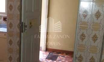 Imagem 6: Apto no Bingen - Rua principal com 3 quartos, sala, cozinha, banheiro. Não tem t