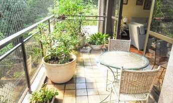 Imagem 5: Sensacional 4 Dormitórios, com 272 m², duas suítes, 3 vagas escrituradas, salão amplo com