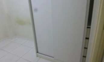 Imagem 4: Apartamento de 02 q com guarda-roupa e armários top