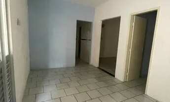 Imagem 5: Aluguel de casa completa e com excelente localização!