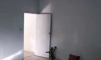 Imagem 4: ABAIXEI VENDO URGENTE 4 CASAS UMA COM GARAGEM