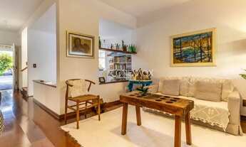 Imagem 2: Casa de condomínio sobrado para venda tem 270 metros quadrados com 4 quartos