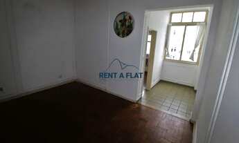 Imagem 1: Amplo Apto de Sala e quarto com dependêcias em Copacabana, ao lado do Metrô da Estação A