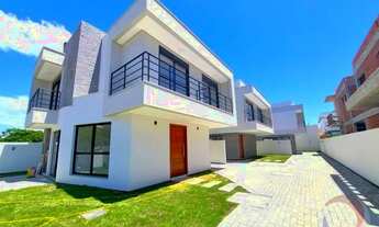 Imagem: Casa individual de 3 dormitórios sendo