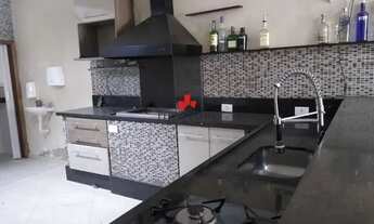 Imagem 6: Sobrado de 3 Dormitórios, um deles Súite com Armários, Sala, Cozinha, área gourmet na Vila