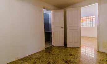 Imagem 4: Bonita e Ampla Casa de 2 Pavimentos com Piscina no Cj Tapajós 800m² 4 Quartos 2 Vg