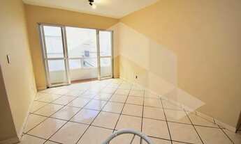 Imagem 2: Apartamento de 3 quartos para alugar no bairro Carvoeira