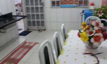 Imagem 2: Casa triplex no bairro Santo Agostinho