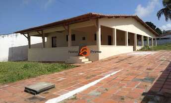 Imagem 1: Excelente casa (mobiliada) com 4 quartos, localizada na Av. Principal da praia de Pirangi