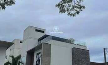 Imagem: Triplex Geminado com 336m² em Condomínio