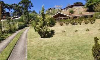 Imagem 4: Casa em Campos do Jordão com 3 dormitórios, área gourmet completa em condição imperdível