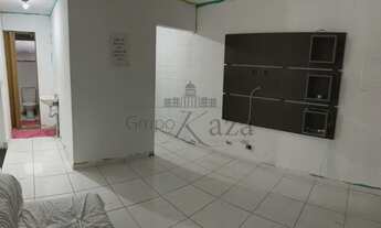 Imagem: Apartamento Térreo - Vila Industrial