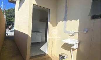 Imagem 3: Casa com 2 dormitórios para alugar, 76 m² por R$ 1.000,00/mês - Jardim Santo André - Londr