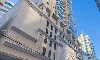 Imagem 4: Alto Padrão para Venda em Balneário Camboriú, CENTRO, 3 dormitórios, 3 suítes, 4 banheiros