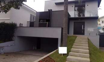 Imagem 6: Casa no Alphaville Residencial 9, reformada, 270m², 3 quartos, 1 suítes, 4 vagas