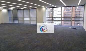 Imagem: Conjunto Comercial de 266m² com 4 vagas