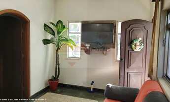 Imagem 5: Casa para venda em Vila São José de 218.00m² com 3 Quartos, 1 Suite e 2 Garagens