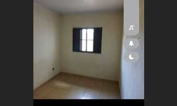 Imagem 4: Kitnet aerorancho, incluso água e luz 650,00