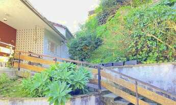 Imagem 4: Casa para Venda em Teresópolis, Parque São Luiz, 3 dormitórios, 1 banheiro, 1 vaga