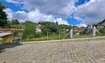 Imagem 2: Inbox Cia Imobiliária Vende Terreno de 726m² no Bairro Santa Helena em Bento Gonçalves