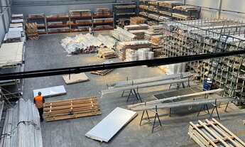 Imagem 2: Galpão Penha Galpão / depósito com venda por R$2.500.000