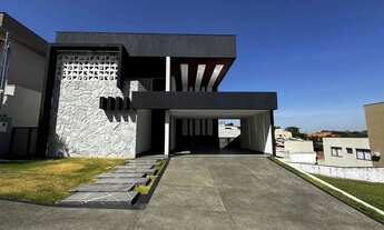 Imagem: BELÍSSIMA CASA COM ÁREA GOURMET E AMPLO