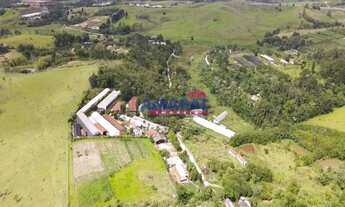 Imagem 6: Sitio em Jacareí, no bairro Santana, à venda