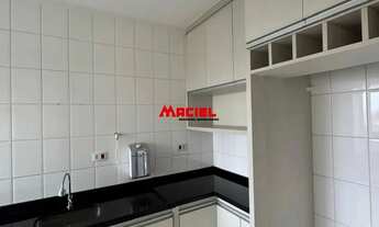 Imagem 5: Apartamento com 2 dormitórios, 1 suíte, 2 vagas de garagem com sacada e elevador a poucos