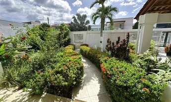 Imagem 2: Residencial Ponta Negra 1 Casa Duplex Espaçosa 6 Suites Suíte master com hidro e varanda